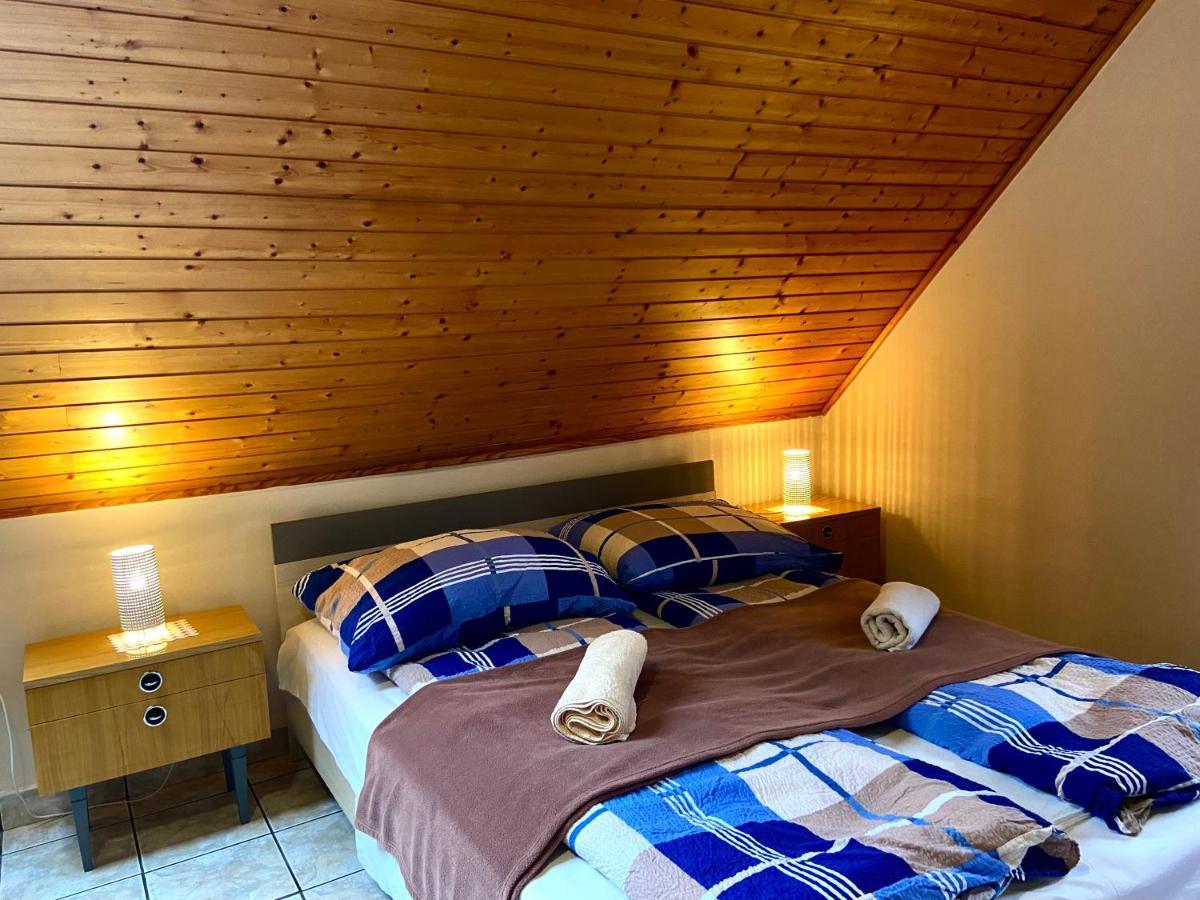 Goldschmiedt Vendeghaz Hotell Palkove Exteriör bild